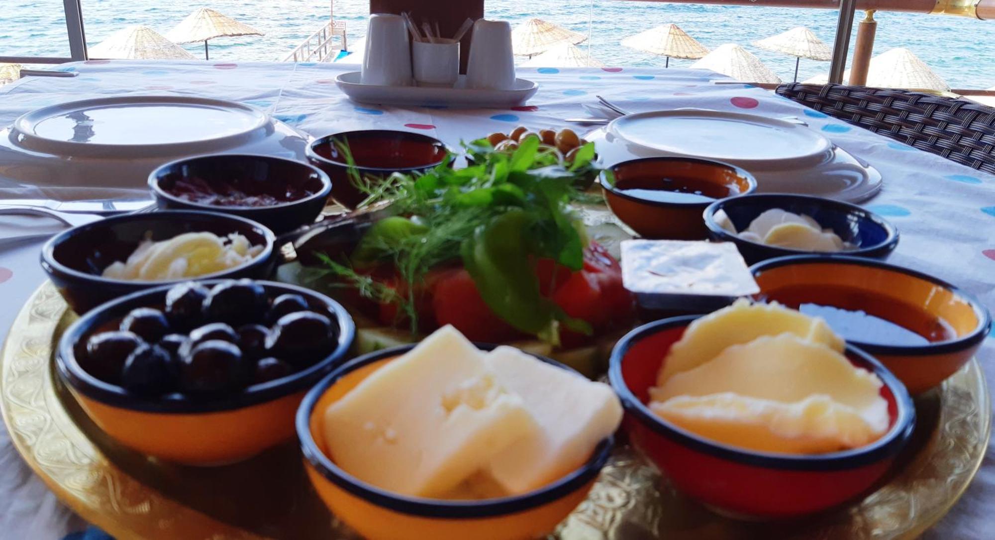 Assos Nazan Motel Restoran Beach Sokakagzi Zewnętrze zdjęcie